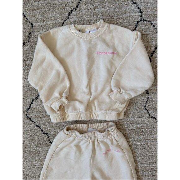 Zara 1.5 (12-18 Months) Baby Girl Cream Sweatshirt and Pants Set - Picture 3 of 7